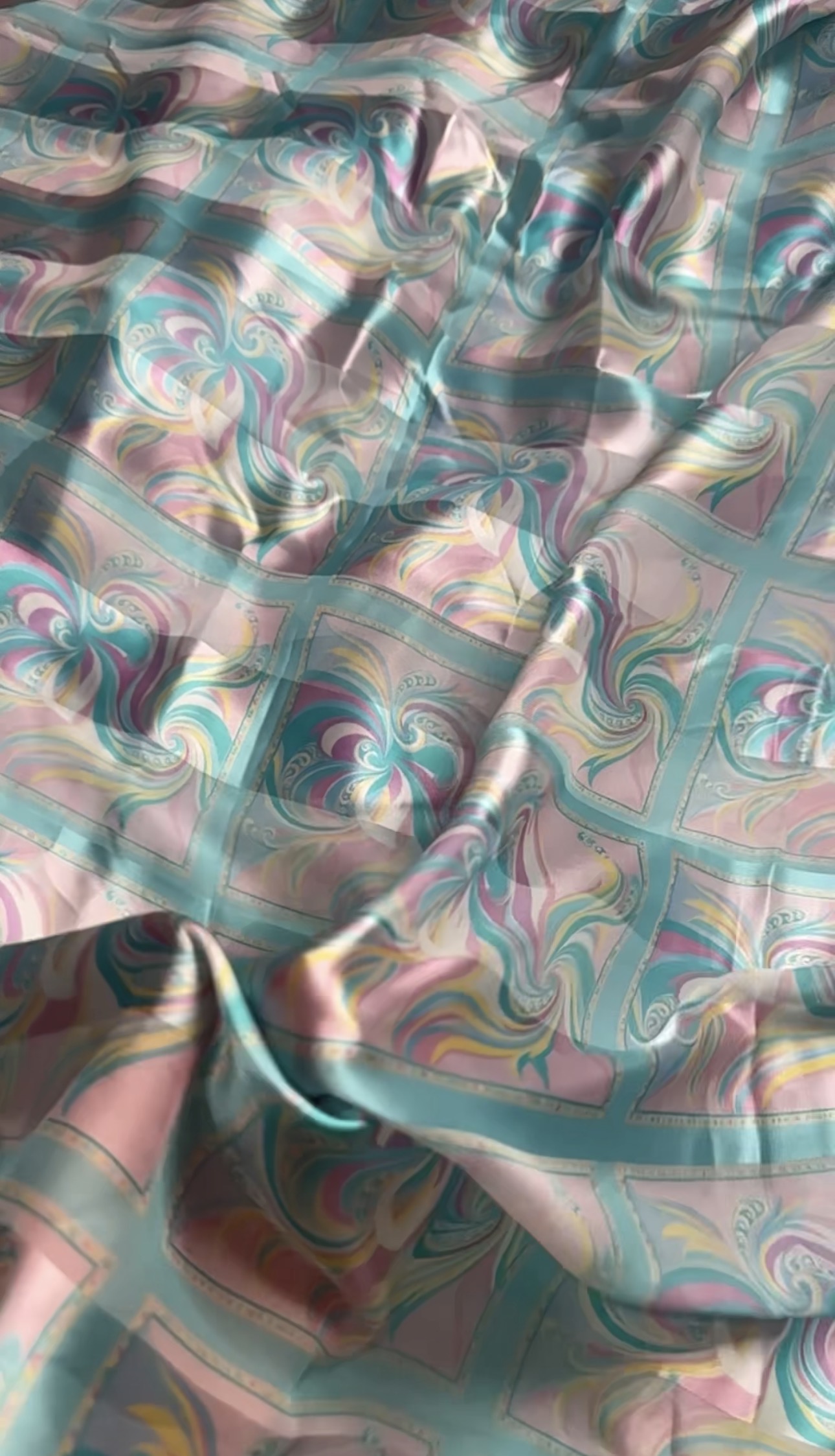 Silk Malehfa